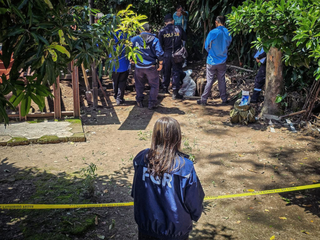 Entre la Seguridad y la Desaparición: El Coste Humano del Gobierno Bukele.